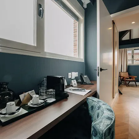 Soho Boutique Colon מלון מאלגה